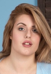 Ellie Roe