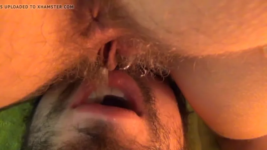 Hairy Pussy Piss Drinking