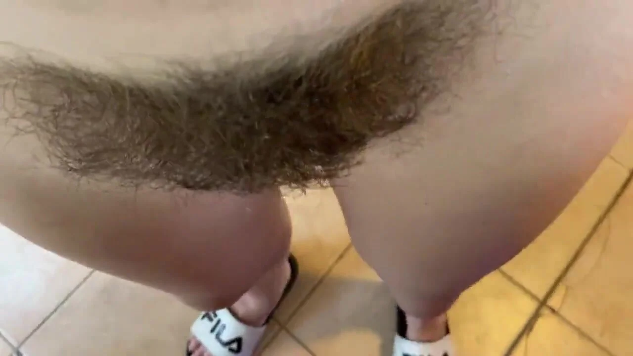 milf hairy bush closeup - HairyErotica