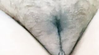 Desi Indian college girl hairy pussy