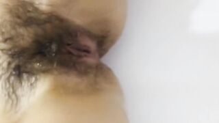 Washing & rubbing my pussy to a nice song